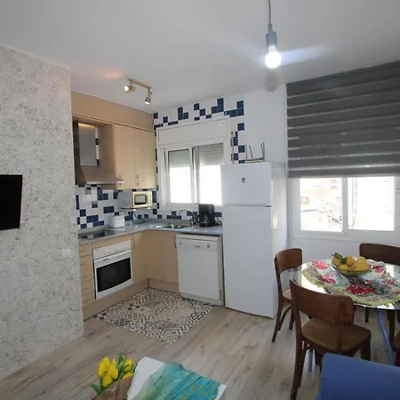 Vacaciones Ideales: Cerca Del Mar, Wifi Gratis, Aire Opcional, Mascotas Y Playa Perros - Es-184-48 *